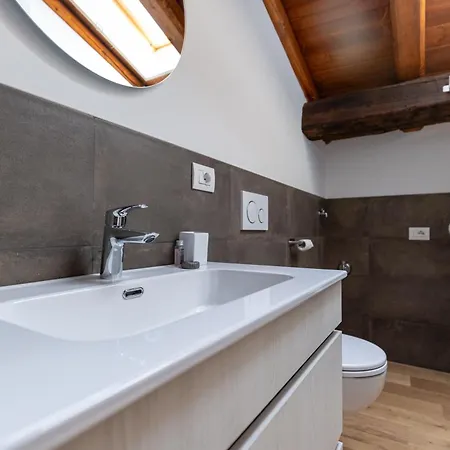 Piazza Del - Апартаменты *