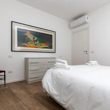 Piazza Del - * Менаджо