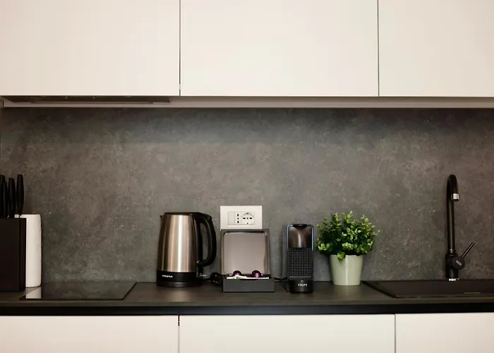 Lägenhet Piazza Del - *