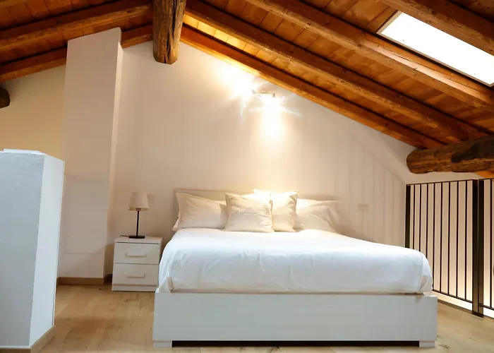 Piazza Del - * Menaggio