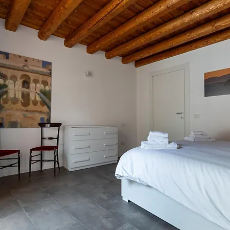 Apartamento Piazza Del - *